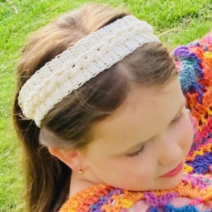 Crochet Easy Cable Headband You Will Love - CrochetBeja